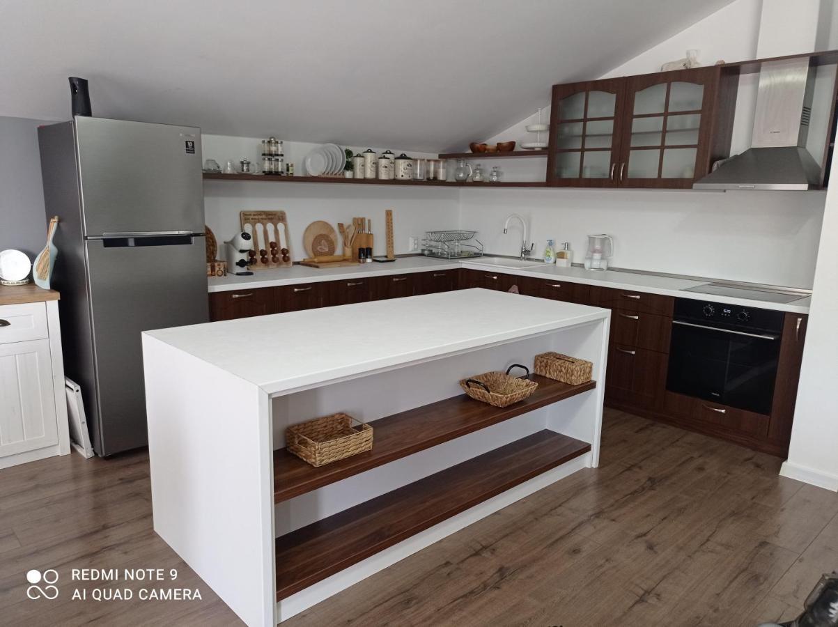 Уютна Къща Apartment Sliven Luaran gambar